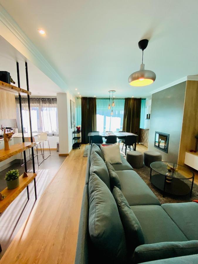 Lovely Apartment For Family And Group Of Friends Povoa de Santa Iria Exterior foto