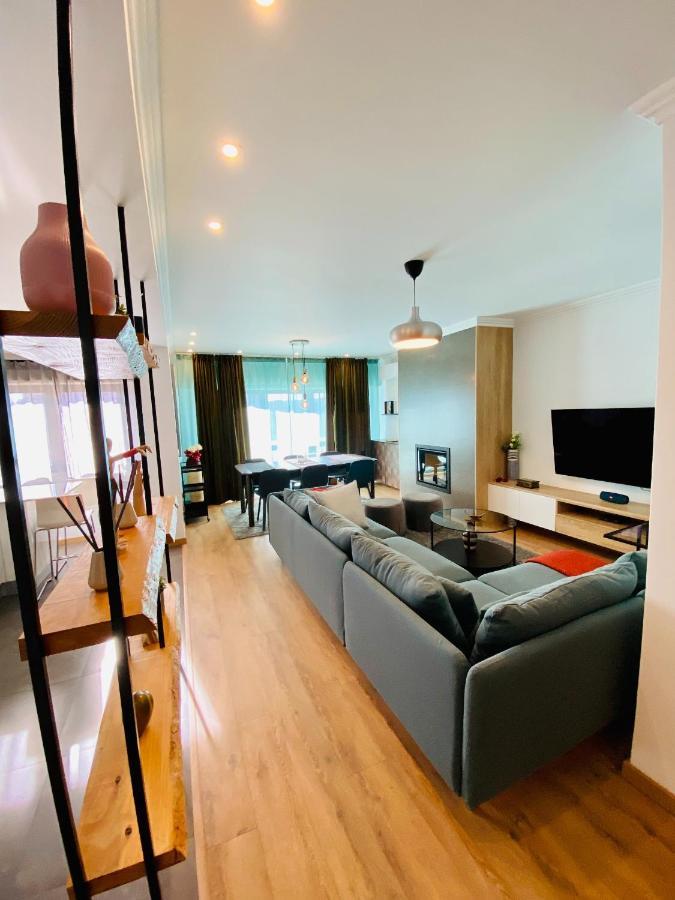 Lovely Apartment For Family And Group Of Friends Povoa de Santa Iria Exterior foto